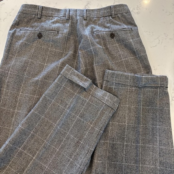 Brooks Brothers Italian Wool Pants 36x29 Black White Houndstooth Pleated Cuffed - Picture 9 of 10